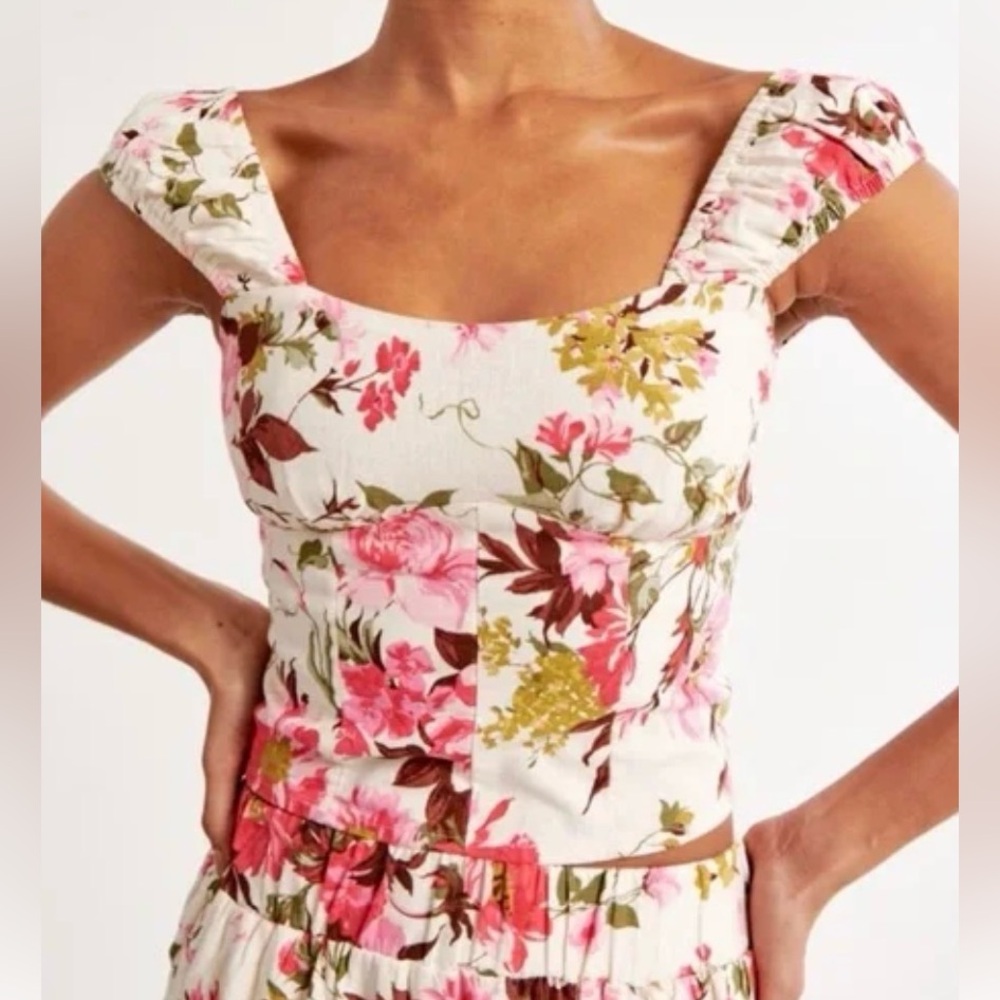 Abercrombie Linen-Blend Scrunchie Strap Floral Corset Top